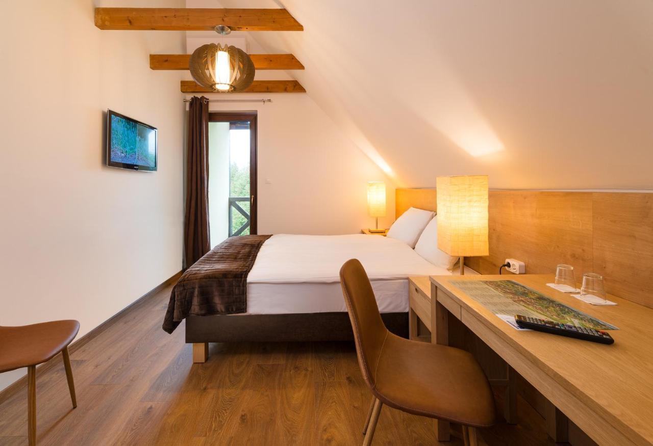 Honti Panzio Hotel Visegrad Exterior photo